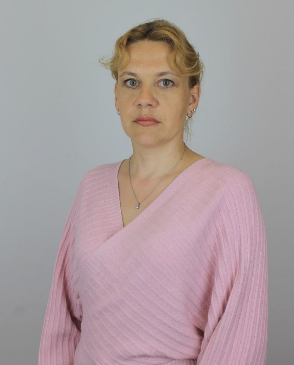 Анна Замолотова: «Контрактники - настоящие мужчины, опора нашей страны и гордость народа» Анна Замолотова: «Контрактники - настоящие мужчины, опора нашей страны и гордость народа»