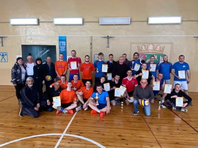 Состоялся турнир по волейболу на кубок почетного гражданина Воловского района