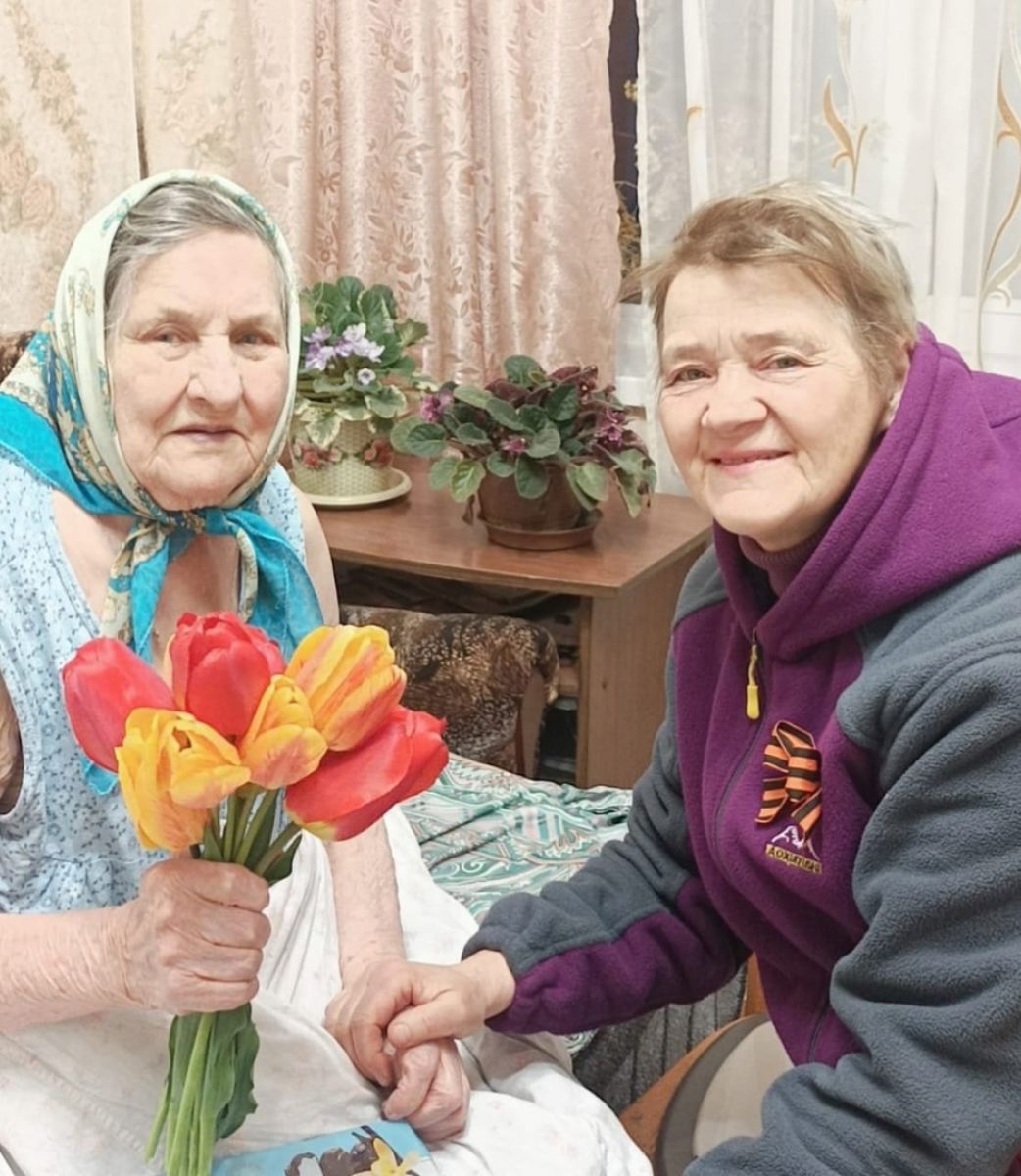 Труженица тыла Александра Тараканова получила поздравления