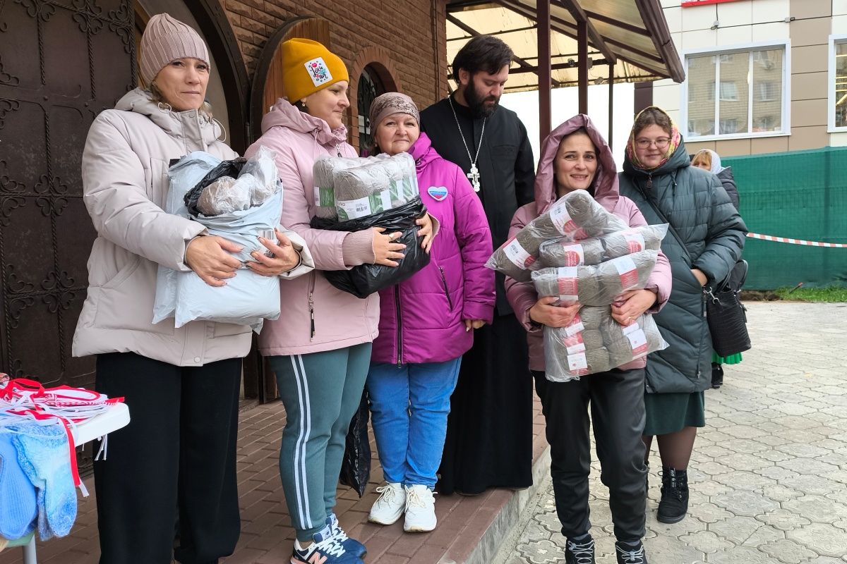 Светлана Лихолетова: Мы обеспечиваем бойцам СВО тепло и моральную поддержку Светлана Лихолетова: Мы обеспечиваем бойцам СВО тепло и моральную поддержку