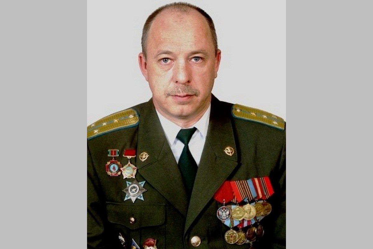 Евгений Иванов: Для меня слова «долг» и «Отечество» всегда стоят рядом Евгений Иванов: Для меня слова «долг» и «Отечество» всегда стоят рядом