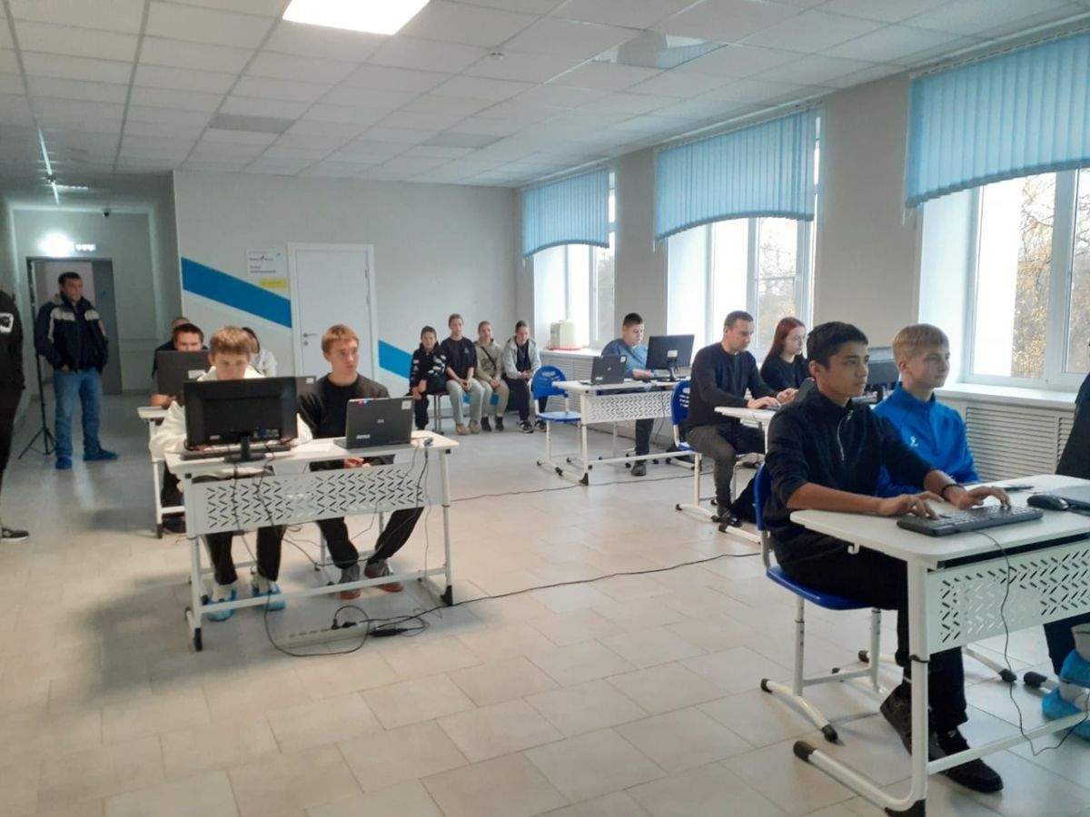 Юнармейские игры: участие школ в фиджитал-спорте Юнармейские игры: участие школ в фиджитал-спорте