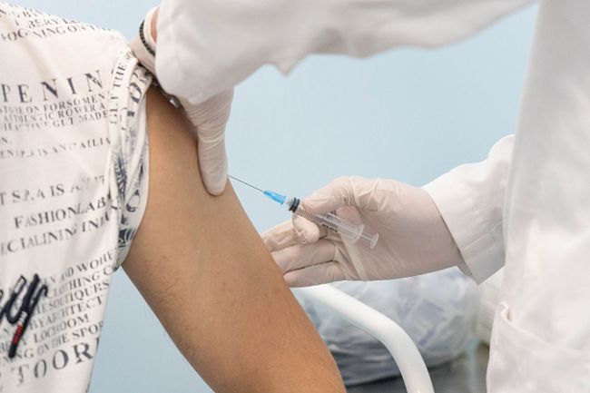 Более 40 тысяч жителей области прошли вакцинацию от гриппа