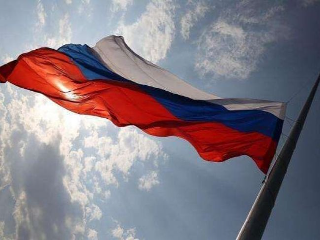 Алексей Дюмин с Днём Государственного флага РФ