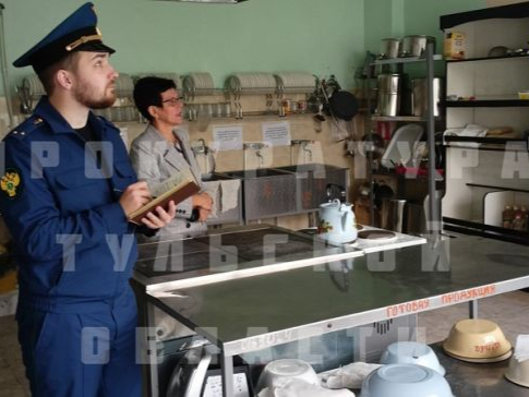 В школах Тепло-Огаревского района устраняют нарушения в организации питания обучающихся