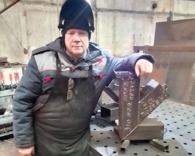 Владимир Дмитриев: «Считаю, что тыл должен быть поддержкой для фронта» Владимир Дмитриев: «Считаю, что тыл должен быть поддержкой для фронта»