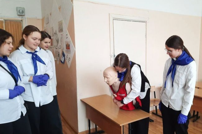 Ясногорский «Пульс» стал первым на региональном этапе чемпионата по первой помощи среди старшеклассников и студентов