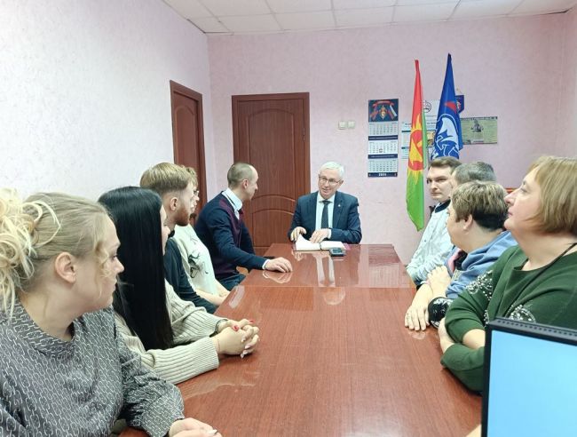 Министр здравоохранения Тульской области встретился с фельдшерами Ясногорского района