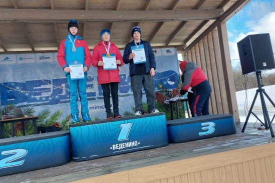 В первенстве и чемпионате Тульской области по лыжным гонкам (дуатлон) ясногорцы показали класс