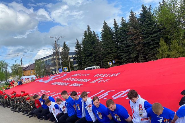 Елена Гребнева:Знамя Победы вечно будет символом мужества и чести для всех россиян