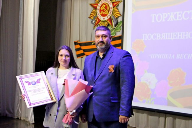Константин Ферапонтов: Мы победим, мы выстоим, у нас это в крови. И во второй раз мы сломаем голову нацизму! Константин Ферапонтов: Мы победим, мы выстоим, у нас это в крови. И во второй раз мы сломаем голову нацизму!