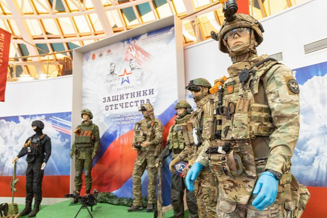 В областной столице открылась выставка, посвященная участникам специальной военной операции