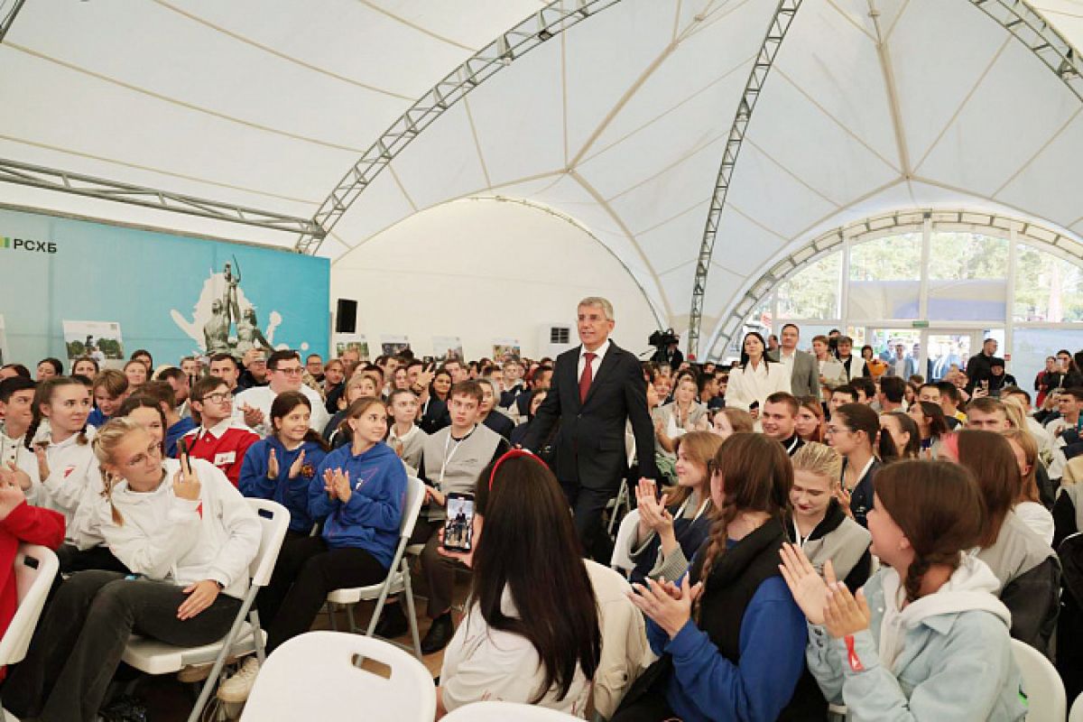 6vytg9ygb9hl9opwm2n1vflse990602n