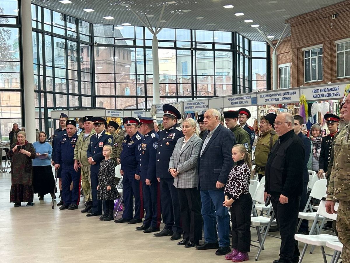 В Тульском кремле состоялся Большой Круг Западного окружного казачьего общества В Тульском кремле состоялся Большой Круг Западного окружного казачьего общества