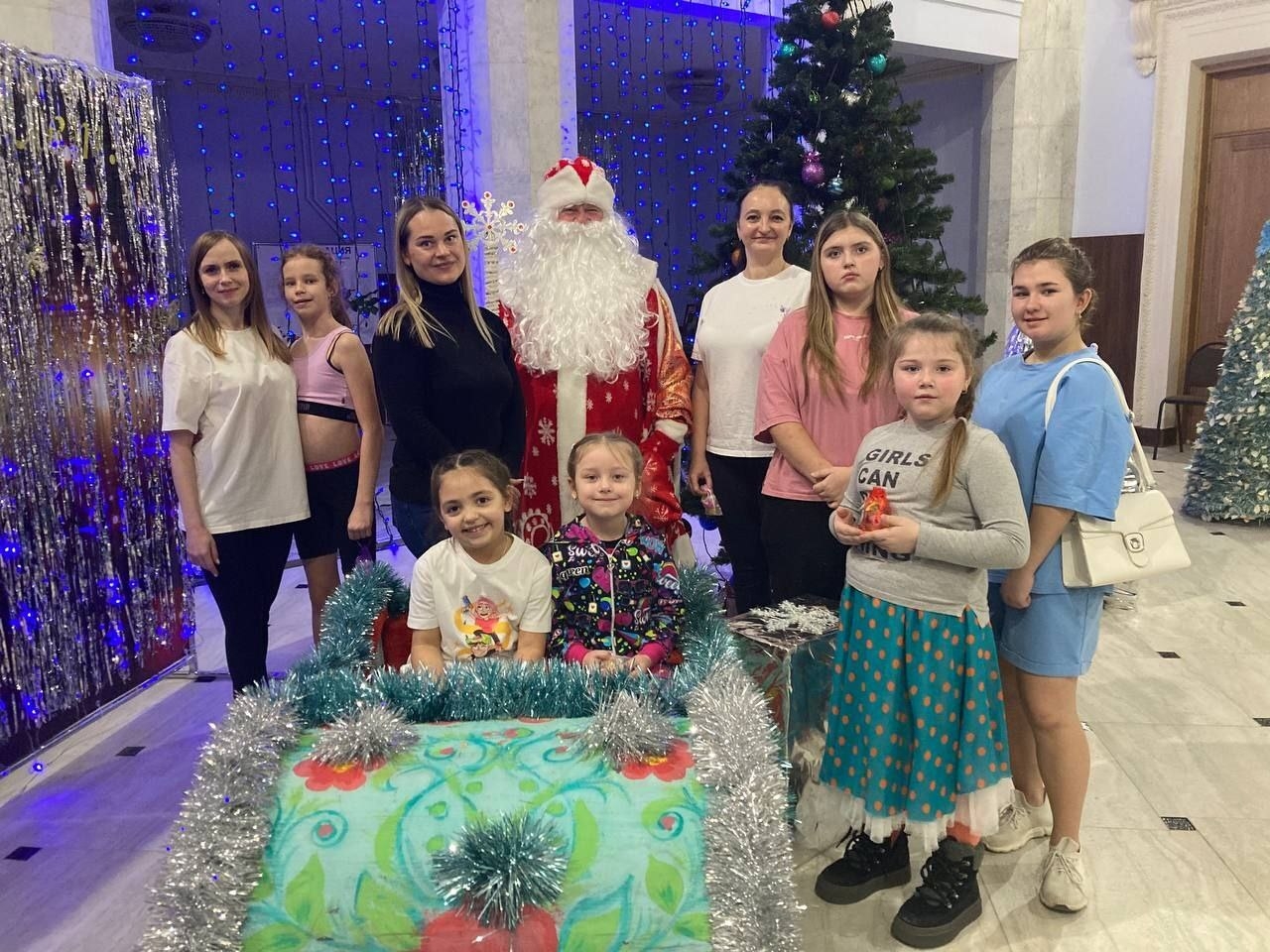 Ясногорцы зарядись новогодним настроением Ясногорцы зарядись новогодним настроением