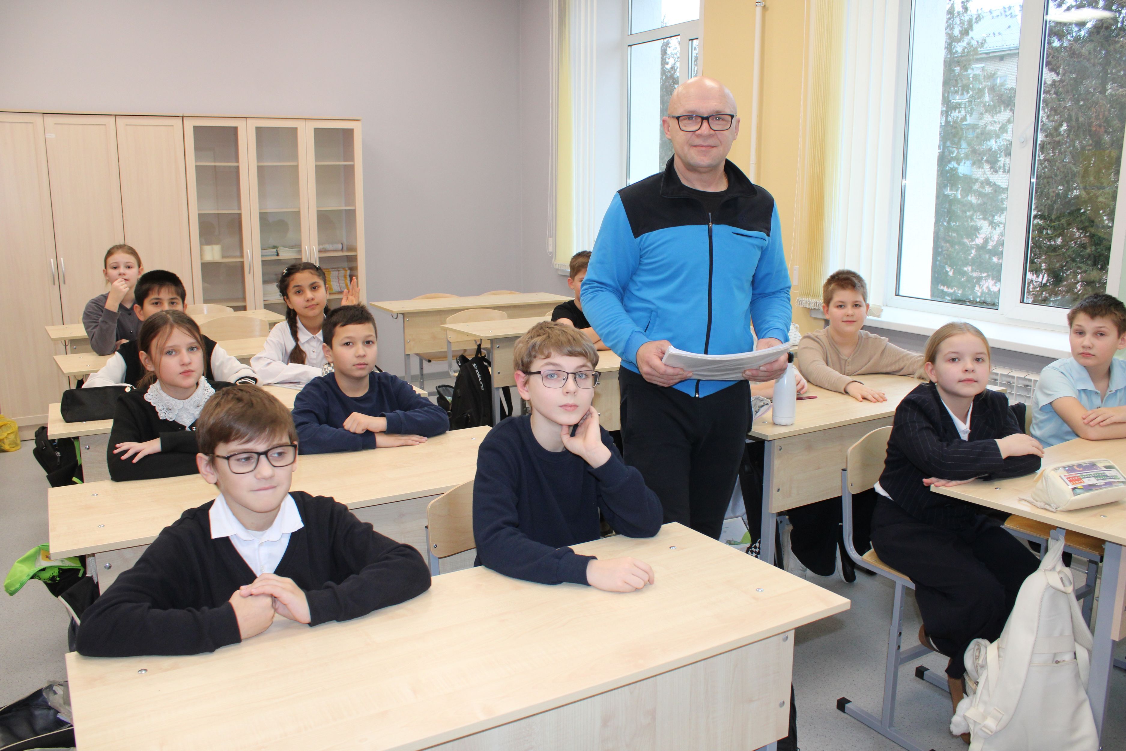 Событие года: двери первой школы распахнулись вновь Событие года: двери первой школы распахнулись вновь