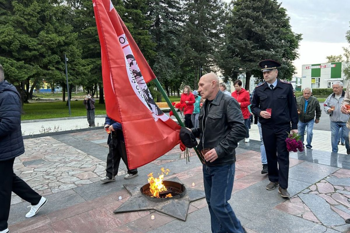 В Ясногорском районе почтили память героев Великой Отечественной войны В Ясногорском районе почтили память героев Великой Отечественной войны