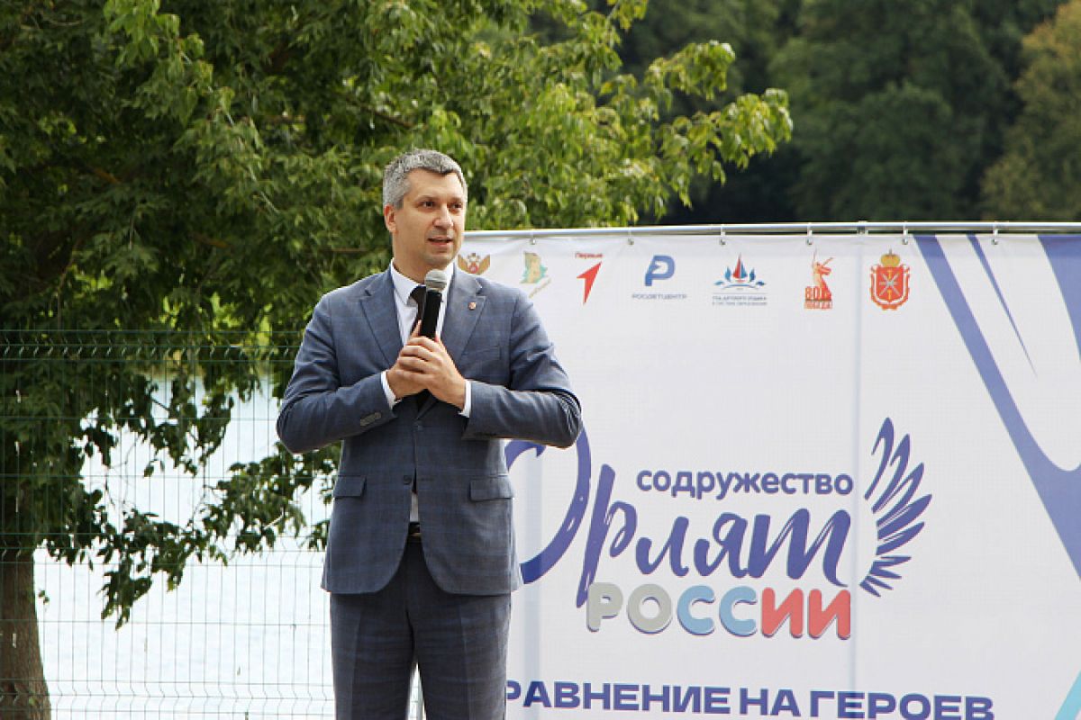 8m53biwivfqwh6642h48h6s8bfb2p6xv