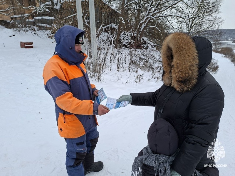 inspektory-gims-provodyat-profilakticheskie-reydy-na-vodoemah-tulskoy-oblasti_1767608456388929490__800x800