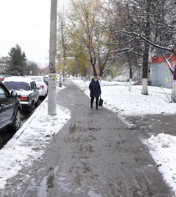 В Тульской области приступили к снегоуборочным работам