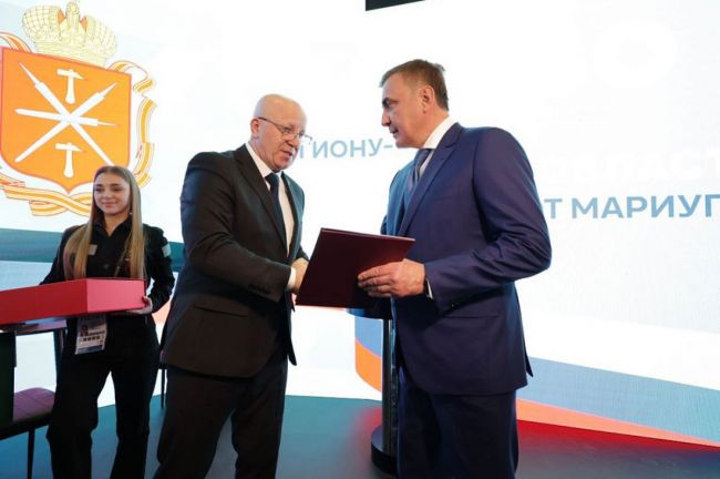 Представители ДНР поблагодарили Тульскую область за помощь в восстановление города