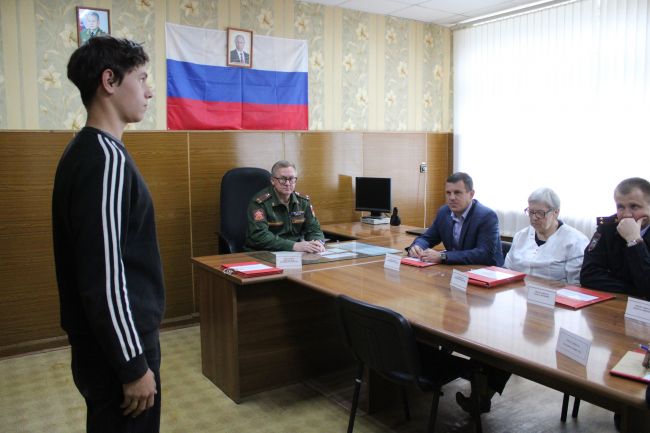 В Заокском районе начался осенний призыв на военную службу