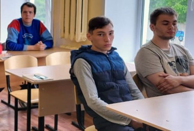 Можно ли оплатить маткапиталом учебу ребенка в автошколе?