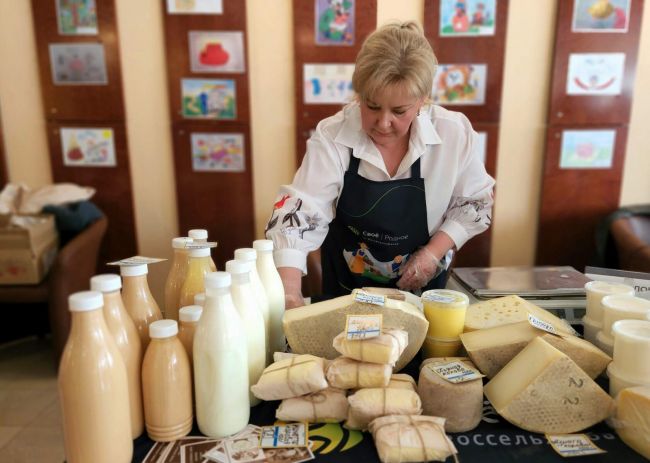 Более 30 фермеров Тульской области представили свою продукцию на «Вкусной пятнице» Россельхозбанка