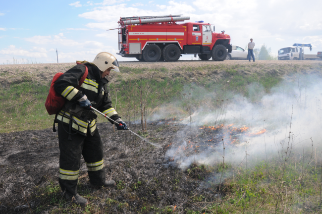 375 лет пожарные России стоят на защите граждан от огня