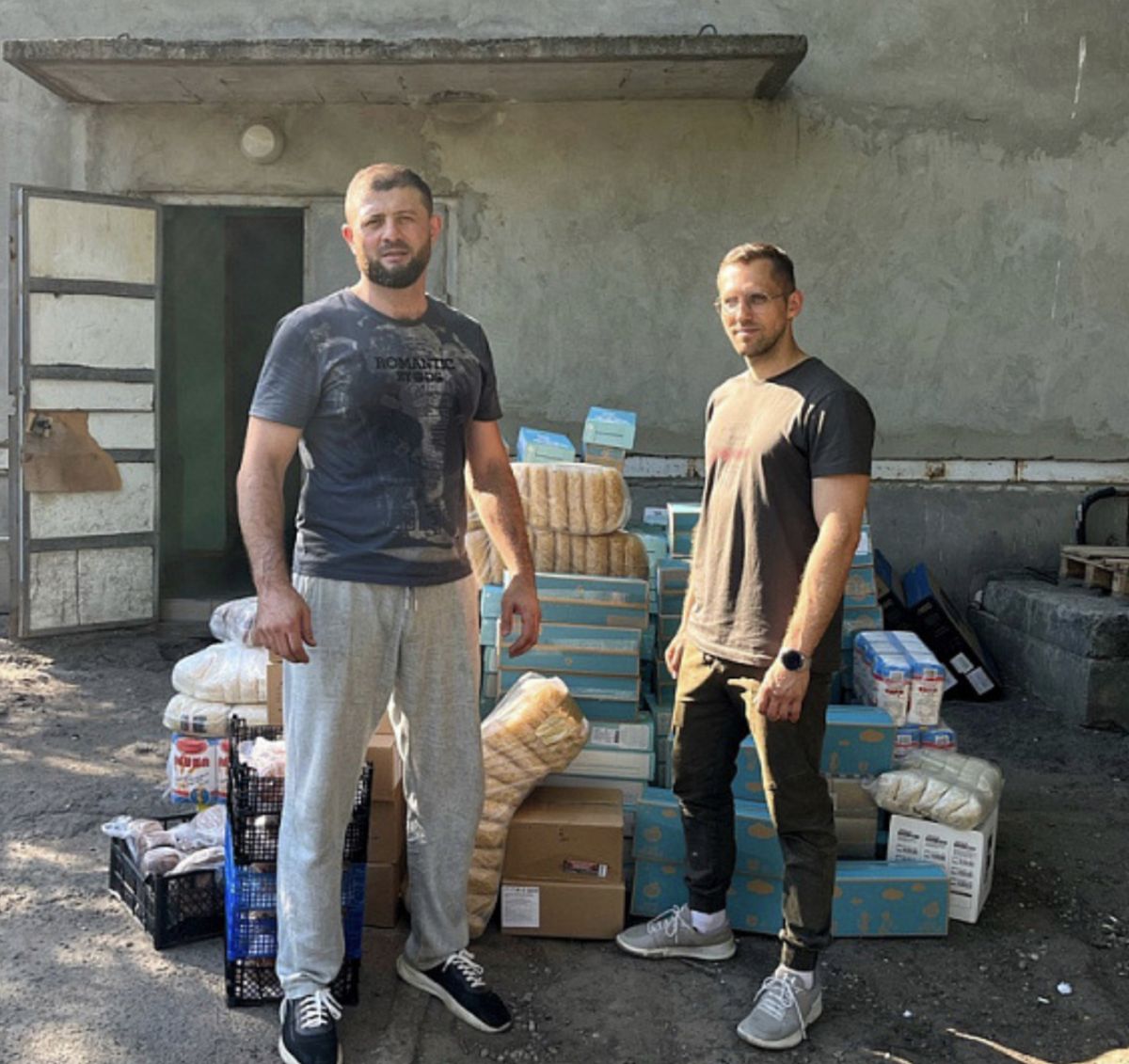 Депутат Тульской областной Думы доставил гуманитарный груз в Луганск