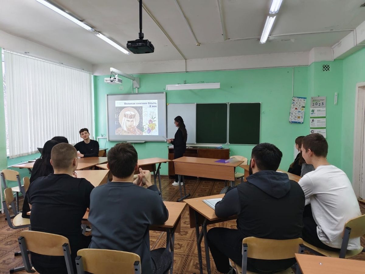 В Заокском районе обсудили биографии великих женщин
