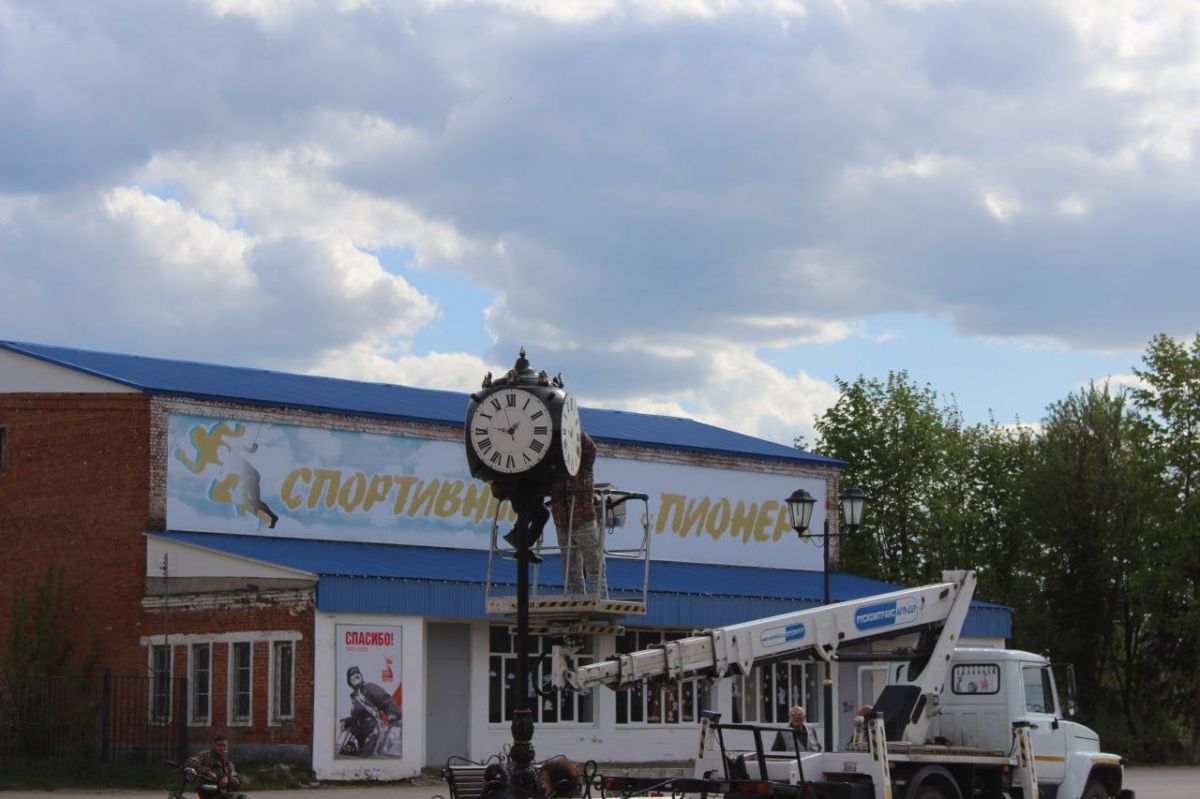 В центр поселка Заокский вернулись часы