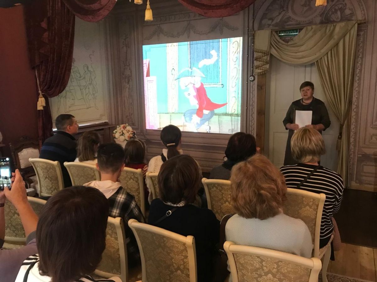 В музее-усадьбе А.Т. Болотова «Дворяниново» прошел час истории «Подвиг-героев комсомольцев за Родину» В музее-усадьбе А.Т. Болотова «Дворяниново» прошел час истории «Подвиг-героев комсомольцев за Родину»