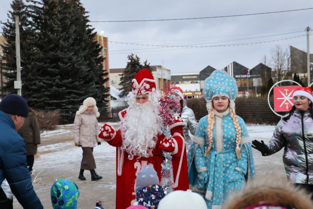 Главная ёлка Заокского официально открыта