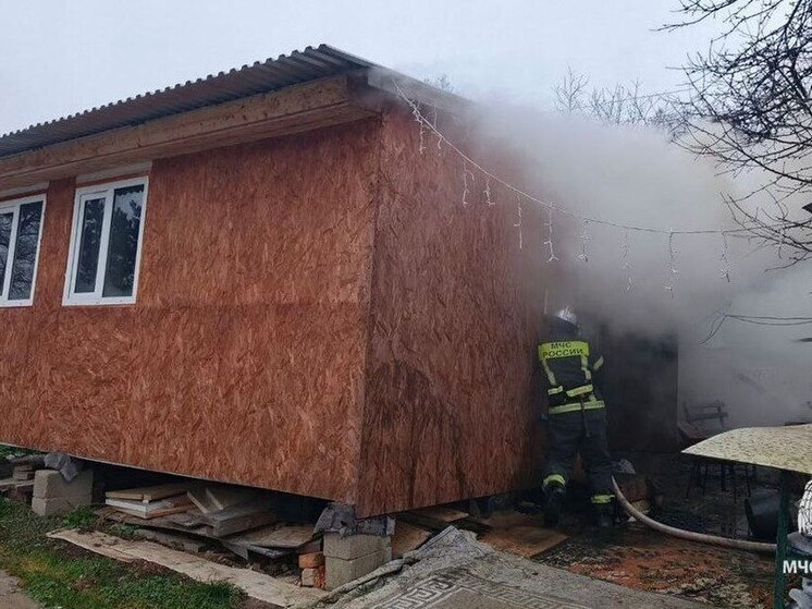 В Венюково потушен пожар в дачном доме