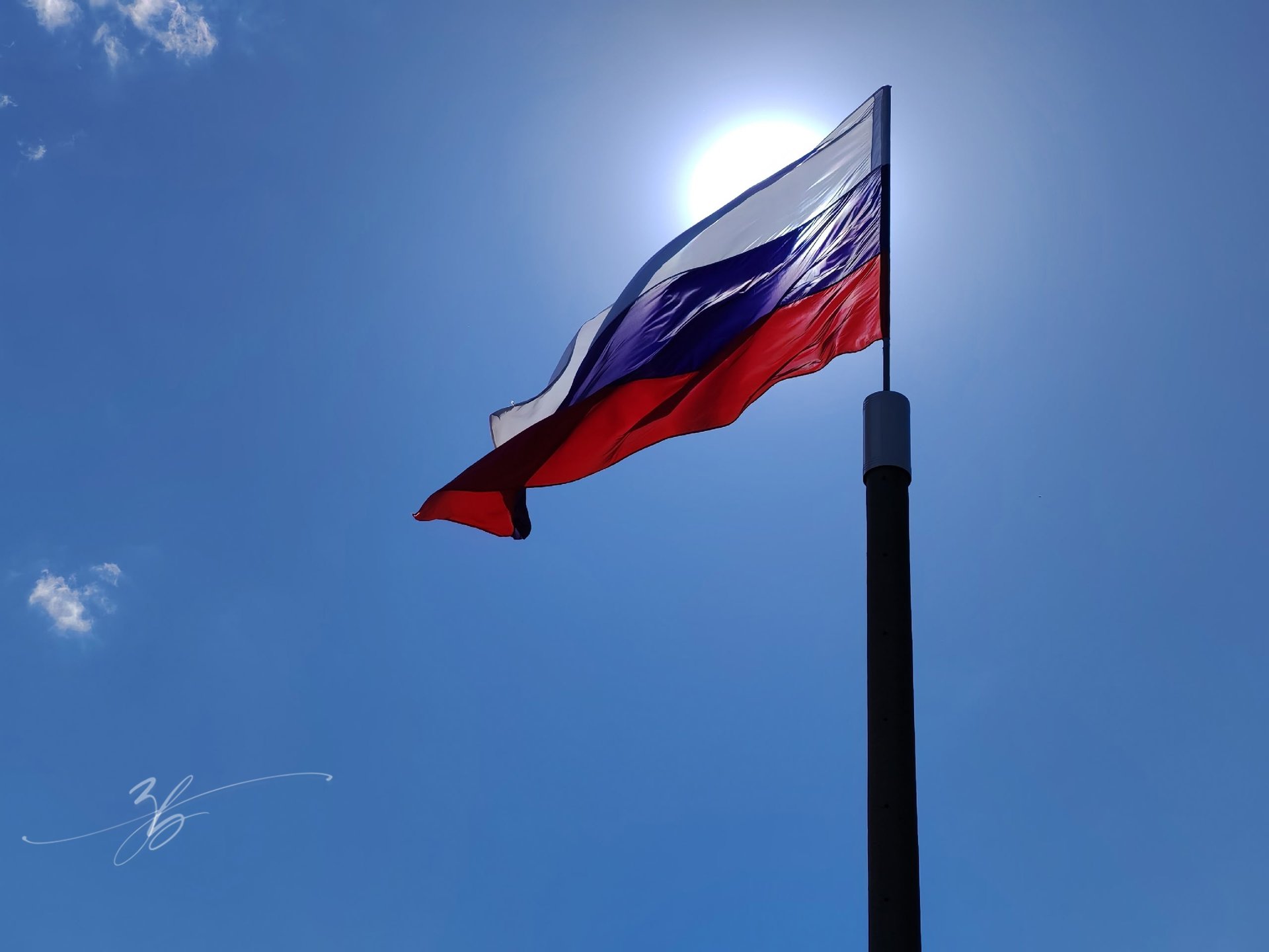 Туляки могут присоединиться к Всероссийской акции «Россия — это…» Туляки могут присоединиться к Всероссийской акции «Россия — это…»