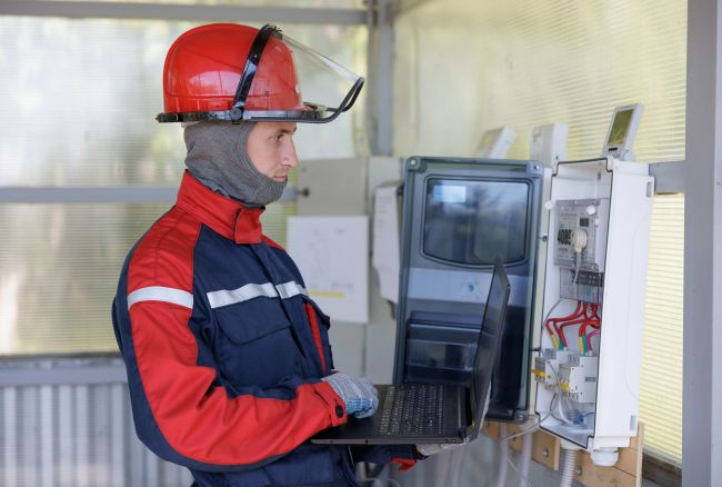 В «Тулэнерго» исполнено более 10 тысяч договоров на технологическое присоединение к электросетям