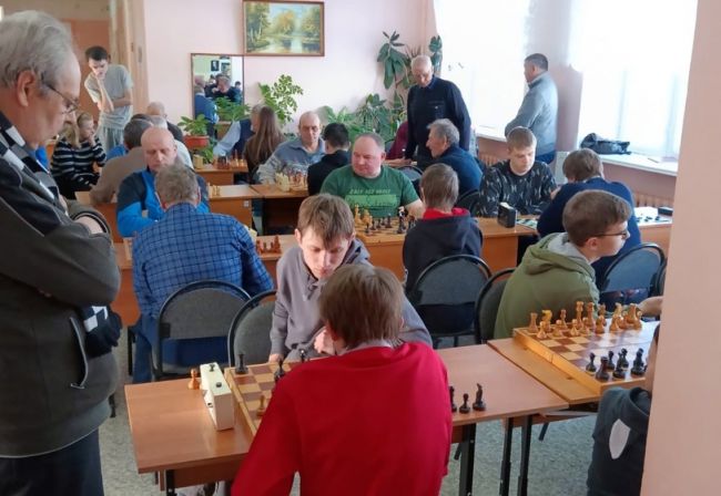 В Чернском районе прошел шахматно-шашечный турнир
