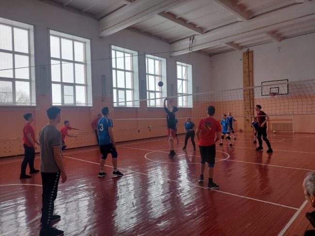 В Чернском районе прошел турнир по волейболу
