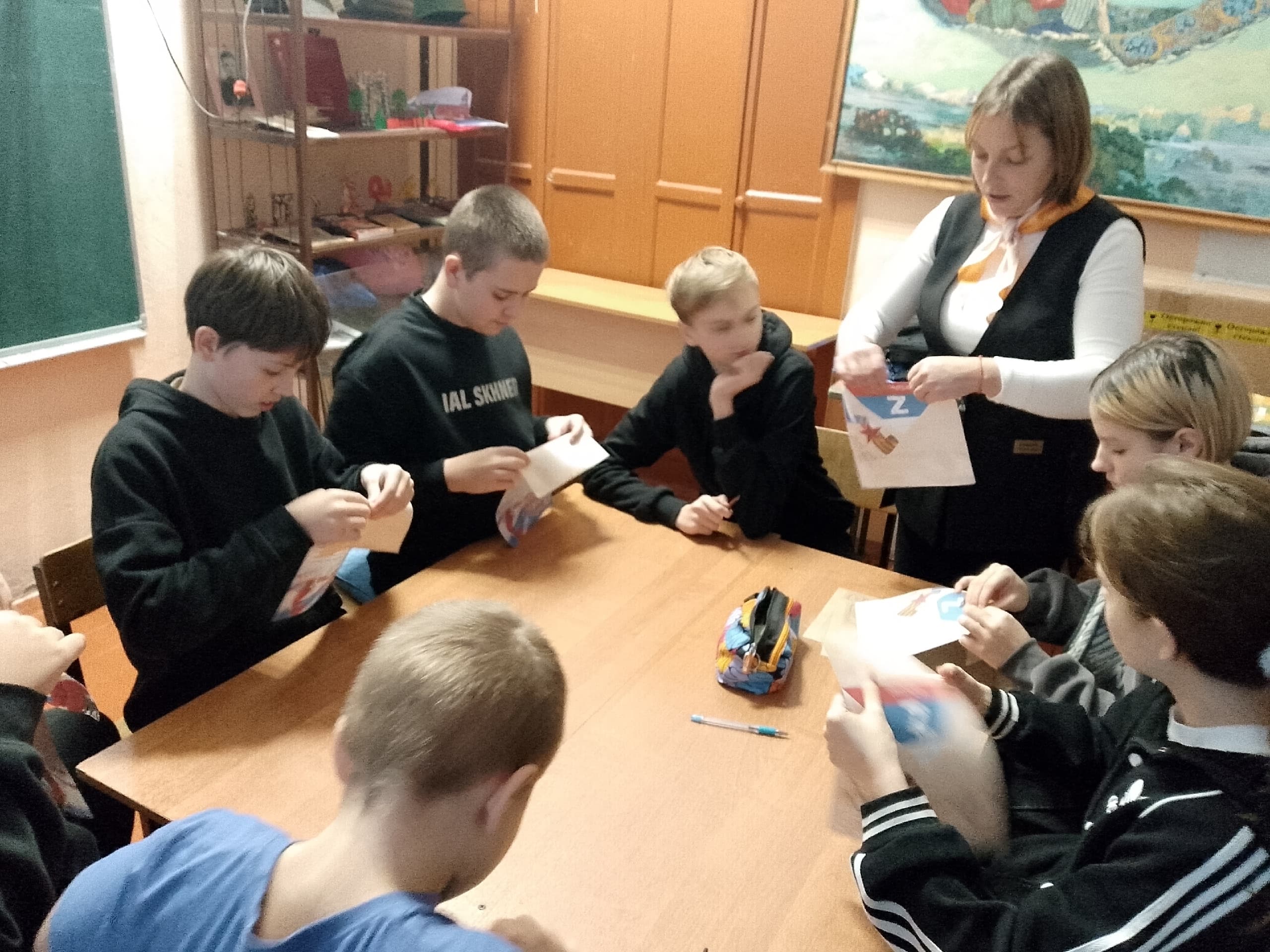 Чернские школьники отметили День Героев Отечества Чернские школьники отметили День Героев Отечества