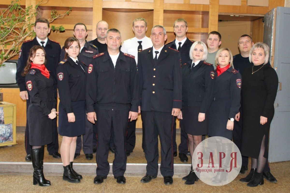 Чернские полицейские на страже закона