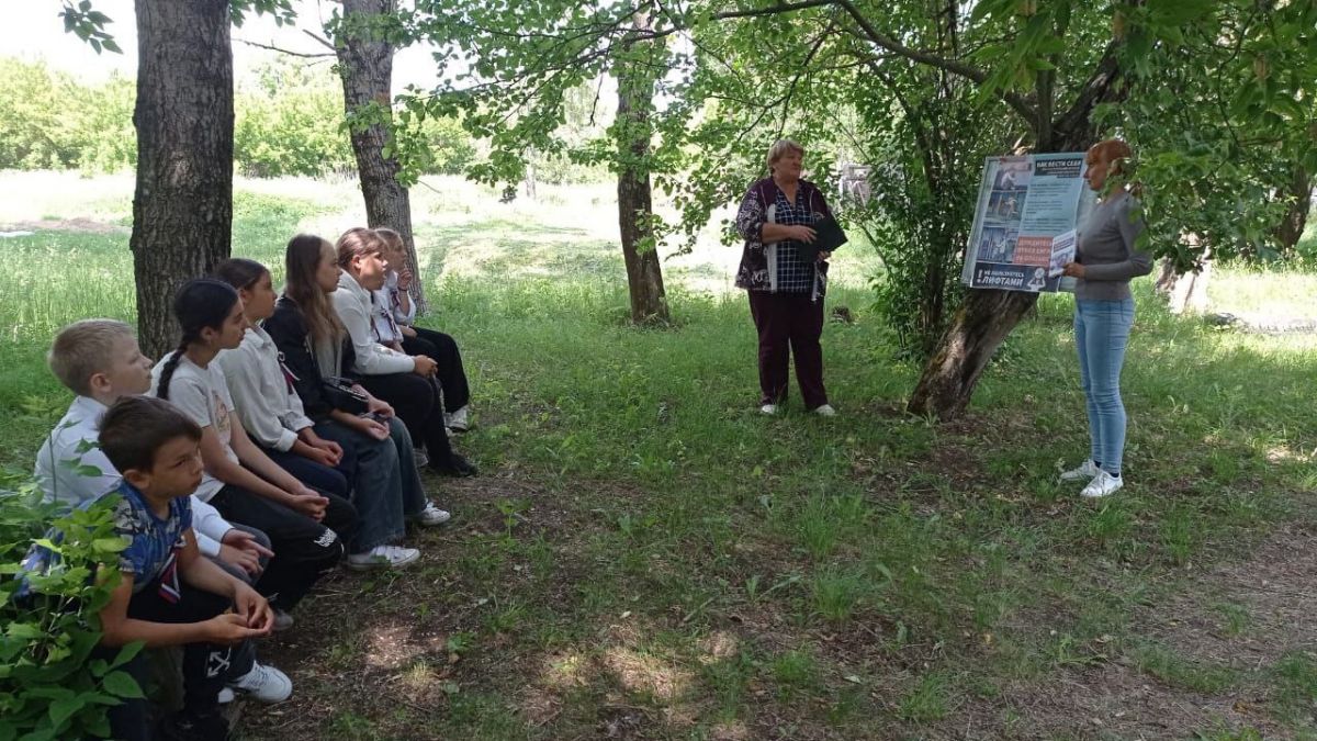 Чернским школьника рассказали, как вести себя во время сигнала ракетной опасности Чернским школьника рассказали, как вести себя во время сигнала ракетной опасности