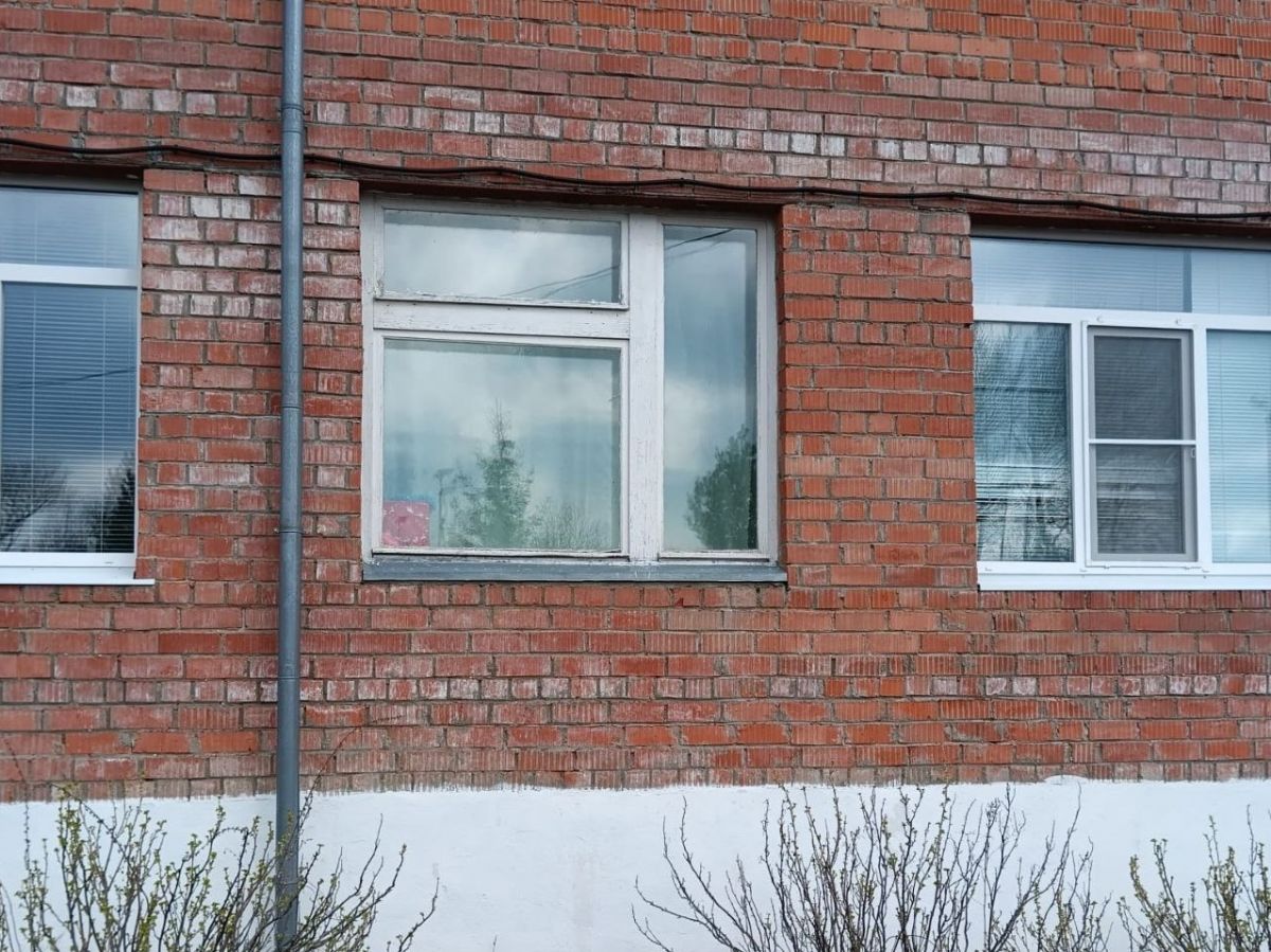 В школах Чернского района заменят окна В школах Чернского района заменят окна