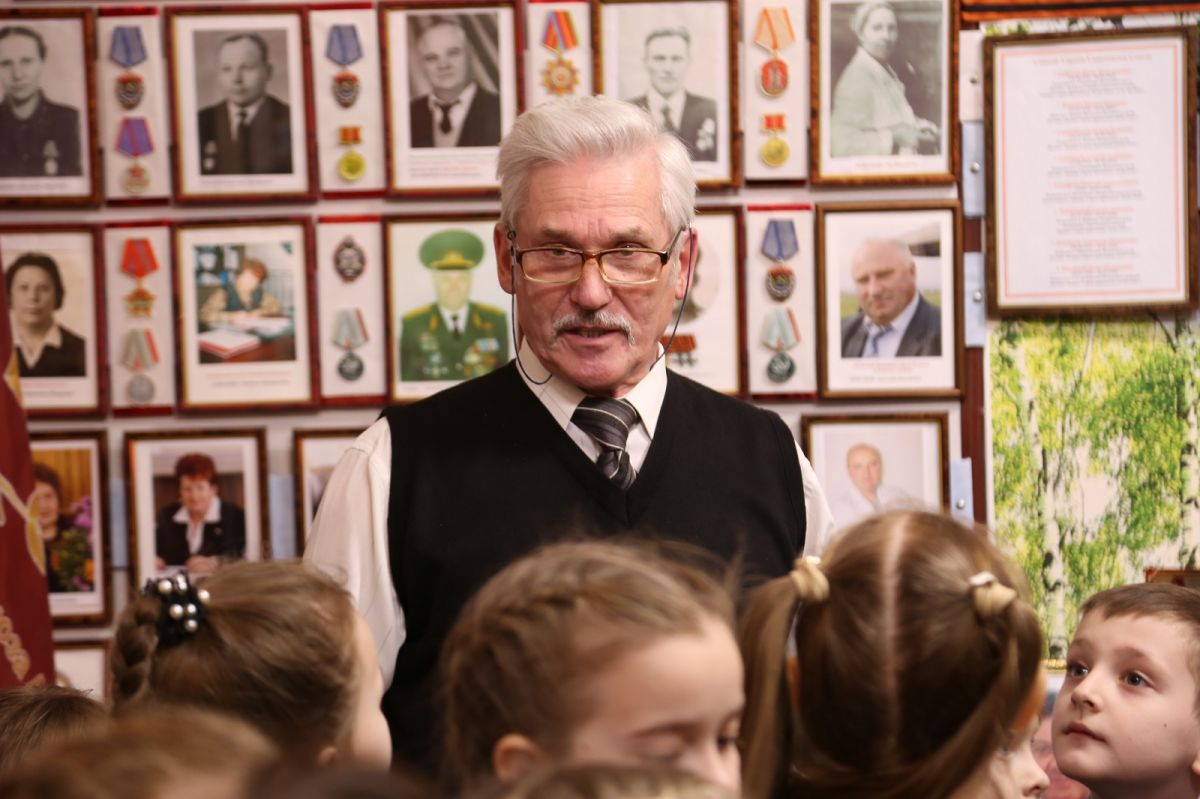 Виктор Захаров: Дети воочию видят свидетельства подвигов Виктор Захаров: Дети воочию видят свидетельства подвигов