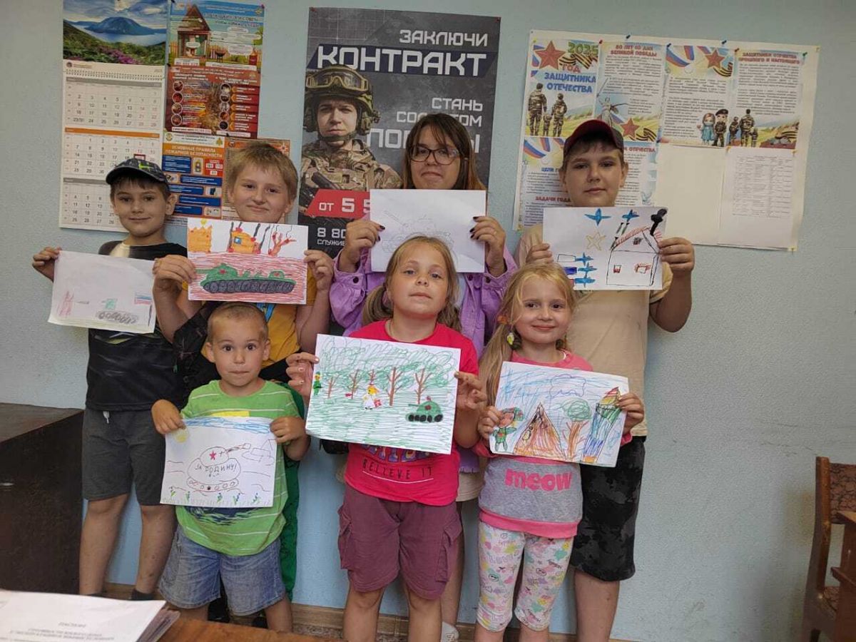 Юные черняне приняли участие в конкурсе рисунков