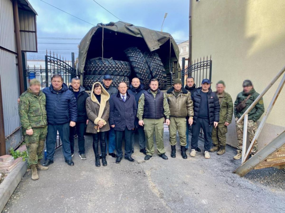 Никита Чусов принял участие в отправке гуманитарного груза для военнослужащих Никита Чусов принял участие в отправке гуманитарного груза для военнослужащих