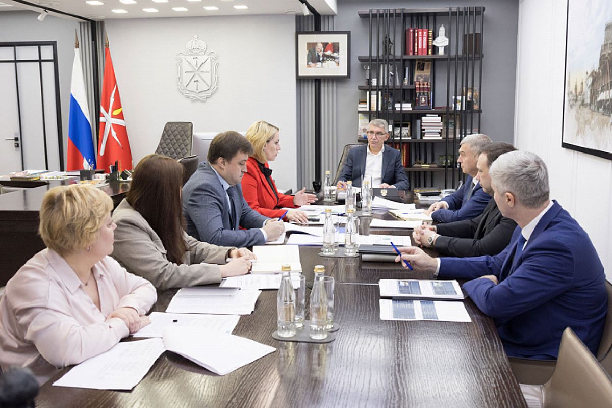 Дмитрий Миляев обсудил со Светланой Воскресенской вопросы развития дорожного хозяйства Дмитрий Миляев обсудил со Светланой Воскресенской вопросы развития дорожного хозяйства