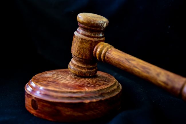 В суд направлено уголовное дело в отношении жителя города Тулы, обвиняемого в незаконном обороте алкогольной продукции